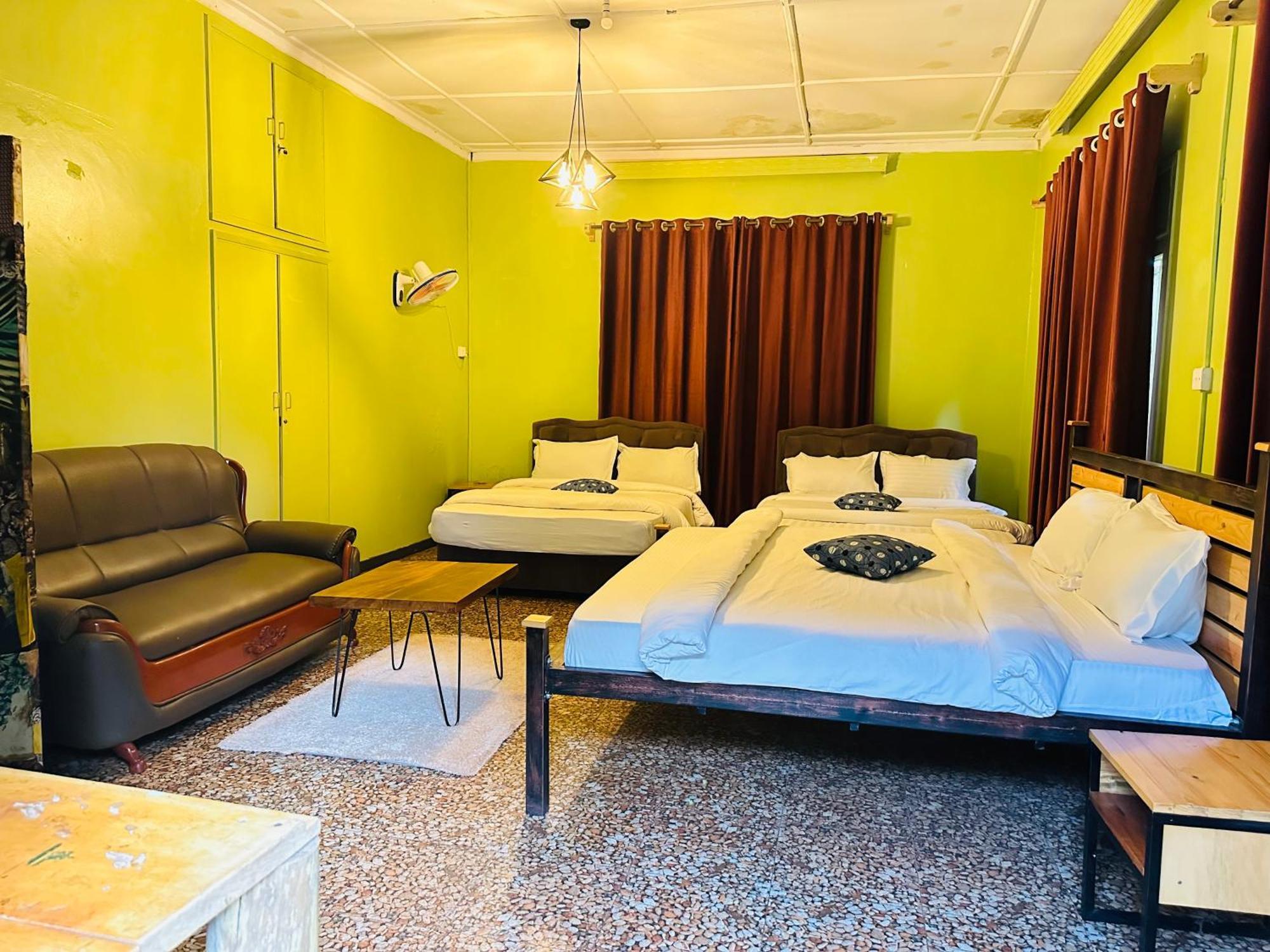 Afro Smile Hotel & Guest House Jinja Exterior photo